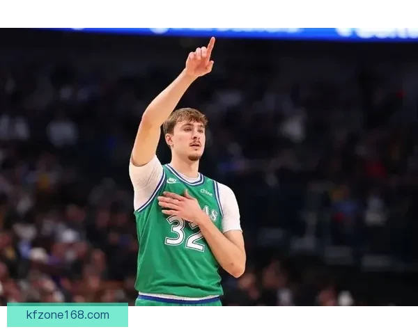 弗拉格谈穆迪末节最后一攻：传球是最佳选择腿部支撑出现问题